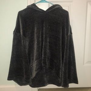 Gilligan O’Malley Chenille Knit Oversized Top